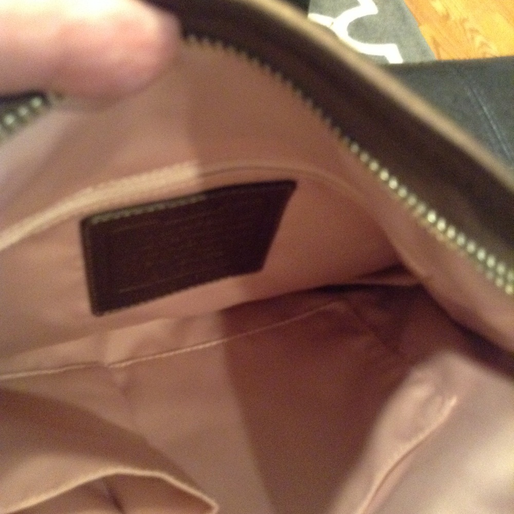 Coach Purse - Picture 4 of 5